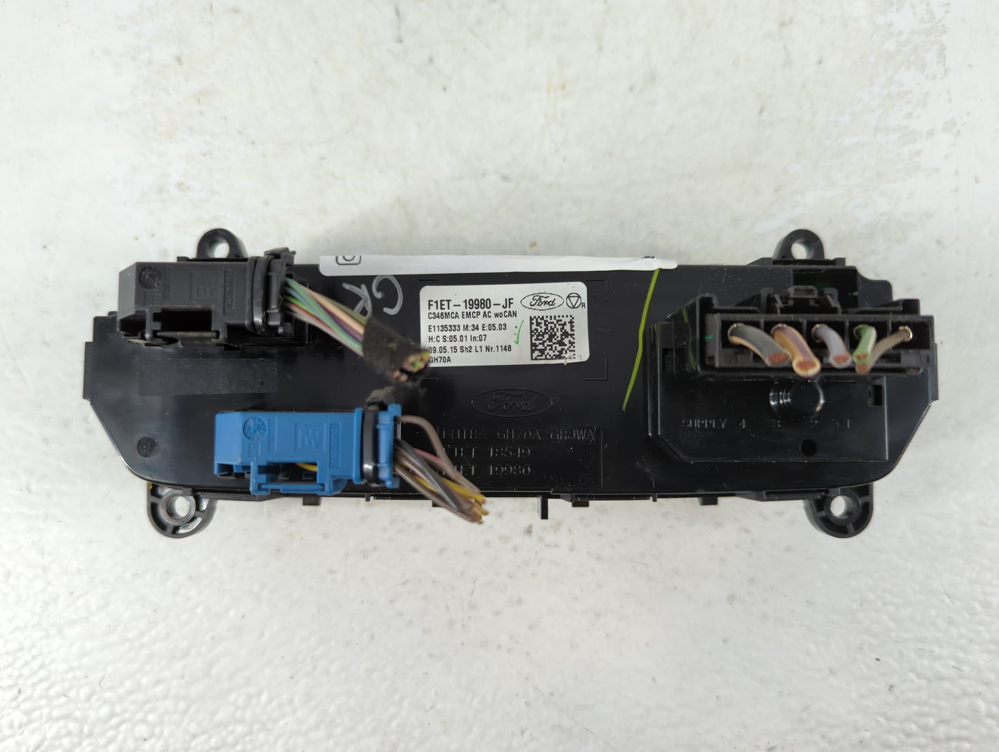 2015-2018 Ford Focus Climate Control Module Temperature AC/Heater Replacement P/N:F1ET-19980-JF Fits Fits 2015 2016 2017 2018 OEM Used Auto Parts - Oemusedautoparts1.com