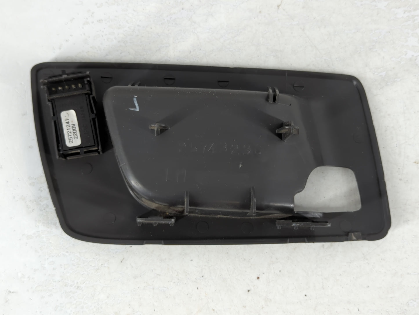 2003-2007 Cadillac Cts Master Power Window Switch Replacement Driver Side Left P/N:25743290 Fits Fits 2003 2004 2005 2006 2007 OEM Used Auto Parts - Oemusedautoparts1.com