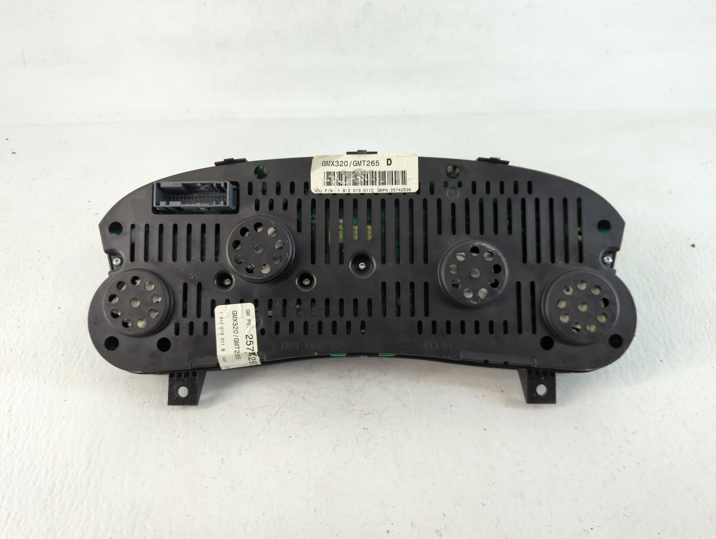 2003 Cadillac Cts Instrument Cluster Speedometer Gauges P/N:25742936 Fits OEM Used Auto Parts - Oemusedautoparts1.com