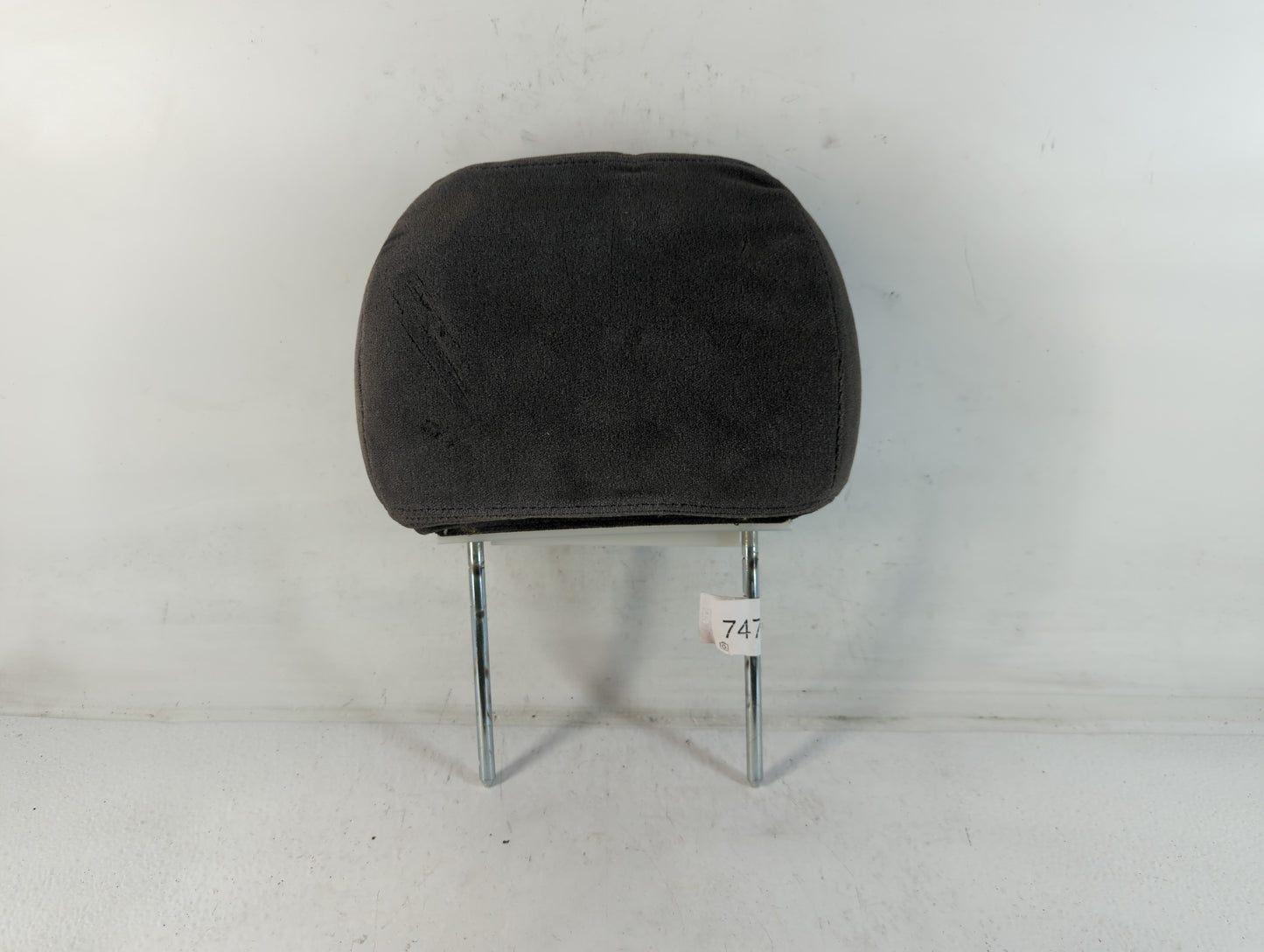 2001 Chevrolet Silverado 1500 Headrest Head Rest Front Driver Passenger Seat Fits OEM Used Auto Parts - Oemusedautoparts1.com
