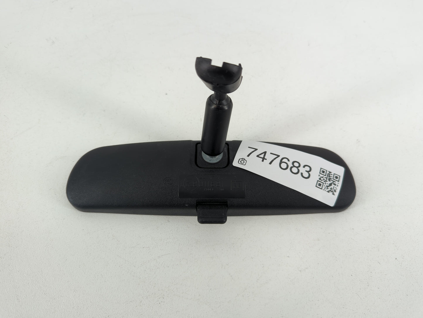 2001-2016 Ford Escape Interior Rear View Mirror Replacement OEM P/N:M-240 IE8011681 Fits OEM Used Auto Parts - Oemusedautoparts1.com