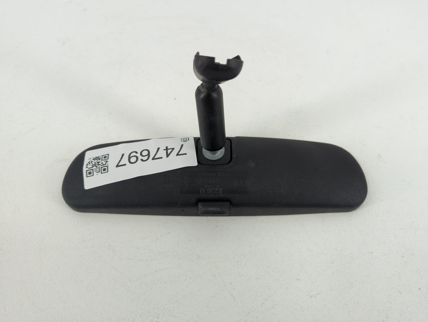 2001-2016 Ford Escape Interior Rear View Mirror Replacement OEM P/N:M-240 IE8011681 Fits OEM Used Auto Parts - Oemusedautoparts1.com