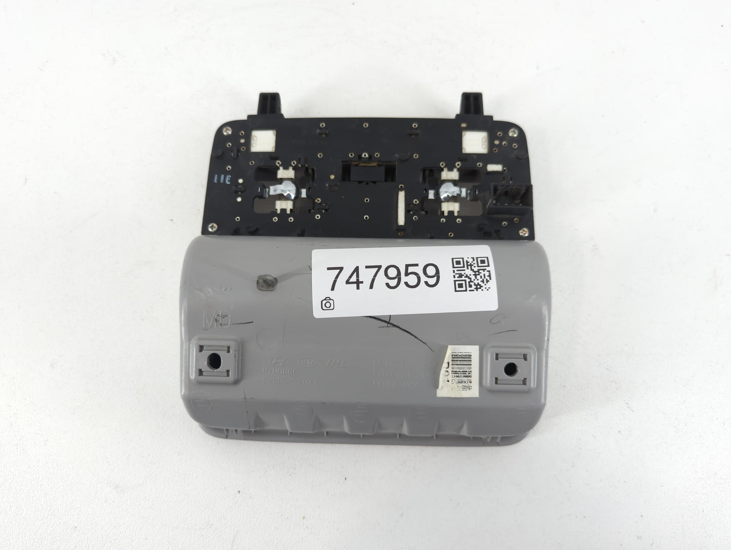 2013 Hyundai Elantra Overhead Roof Console - Oemusedautoparts1.com
