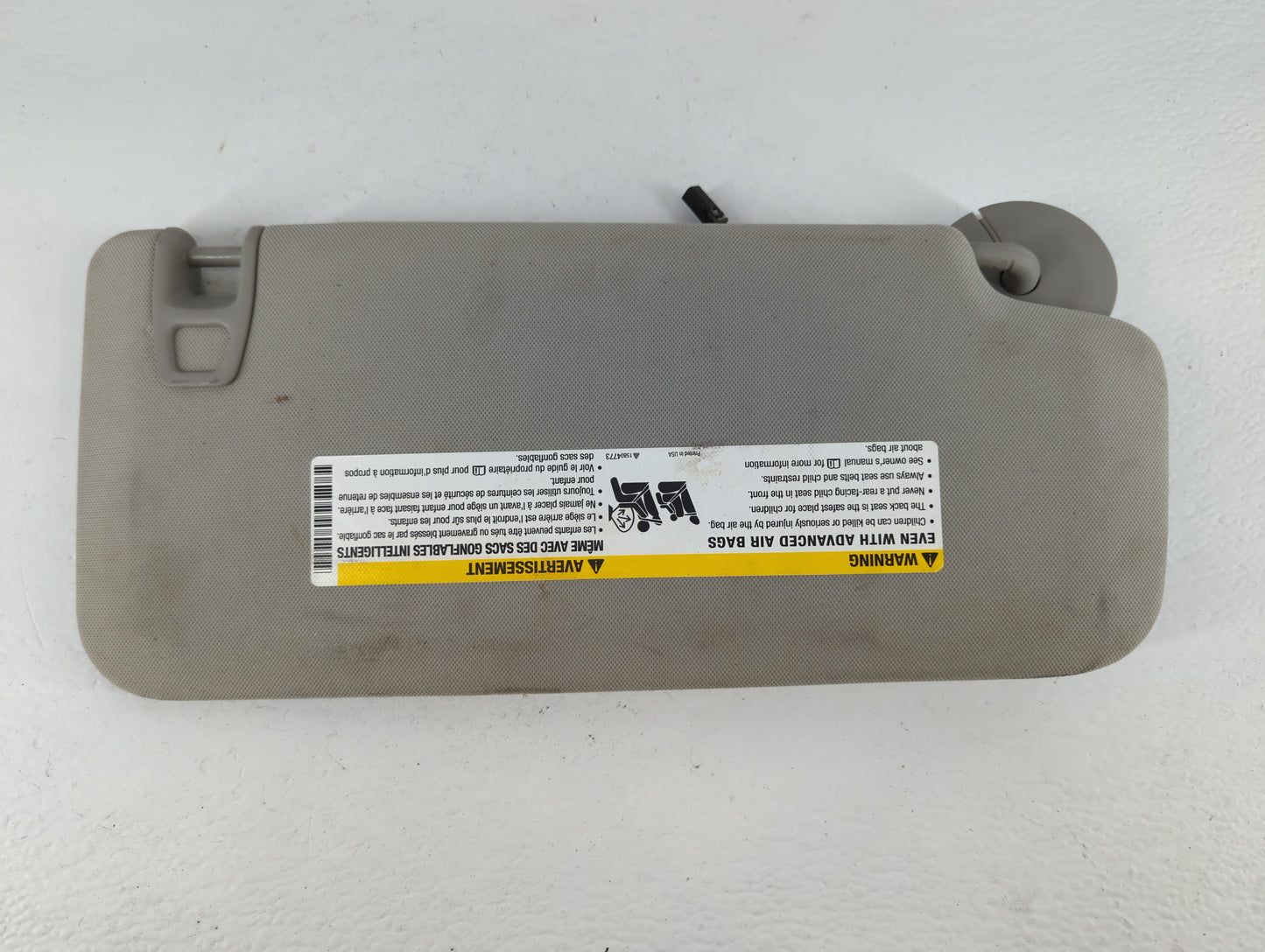 2008 Saturn Outlook Sun Visor Shade Replacement Driver Left Mirror Fits OEM Used Auto Parts - Oemusedautoparts1.com