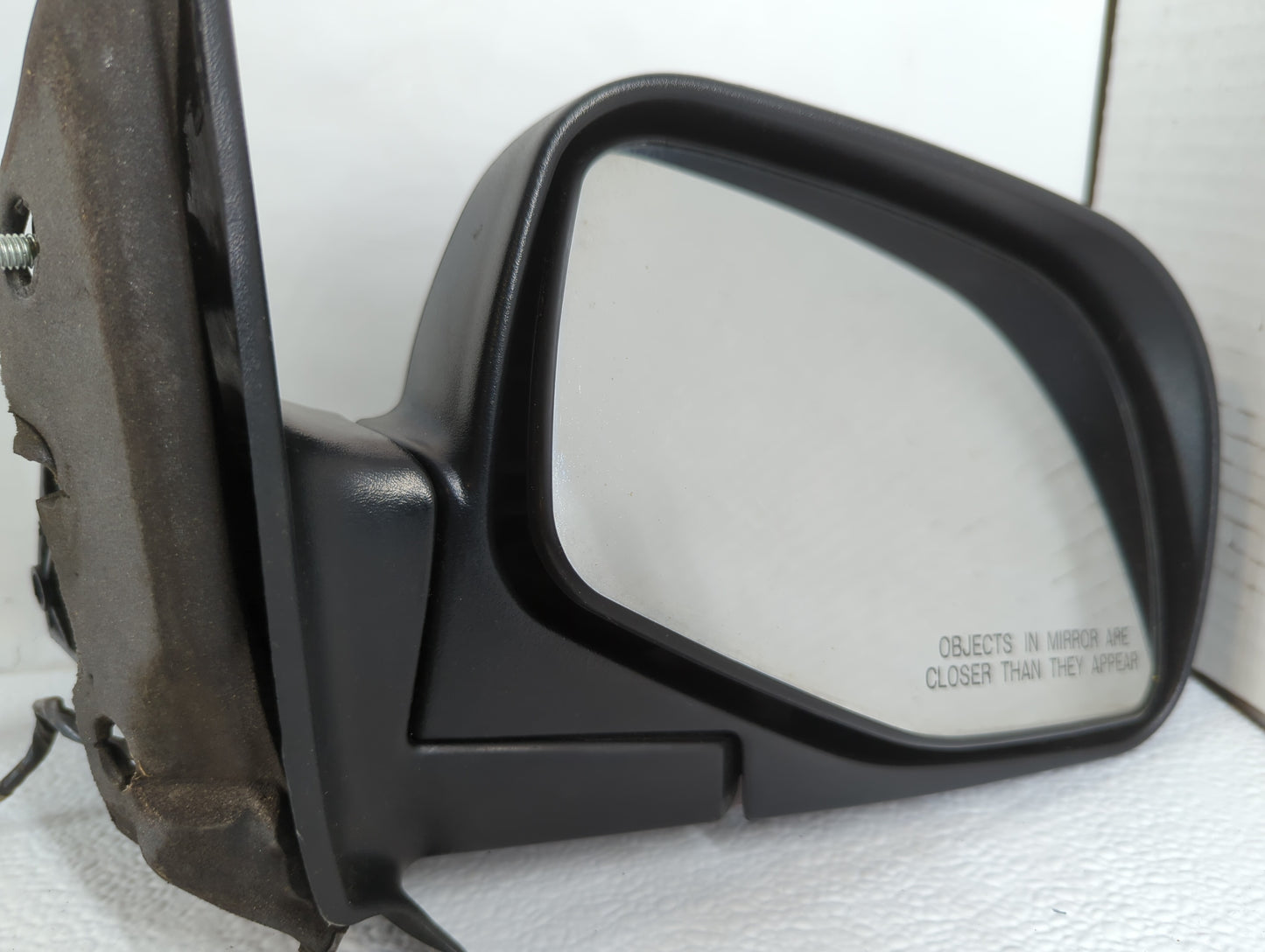 2001 Mazda B3000 Side Mirror Replacement Passenger Right View Door Mirror P/N:1405098 Fits OEM Used Auto Parts - Oemusedautoparts1.com