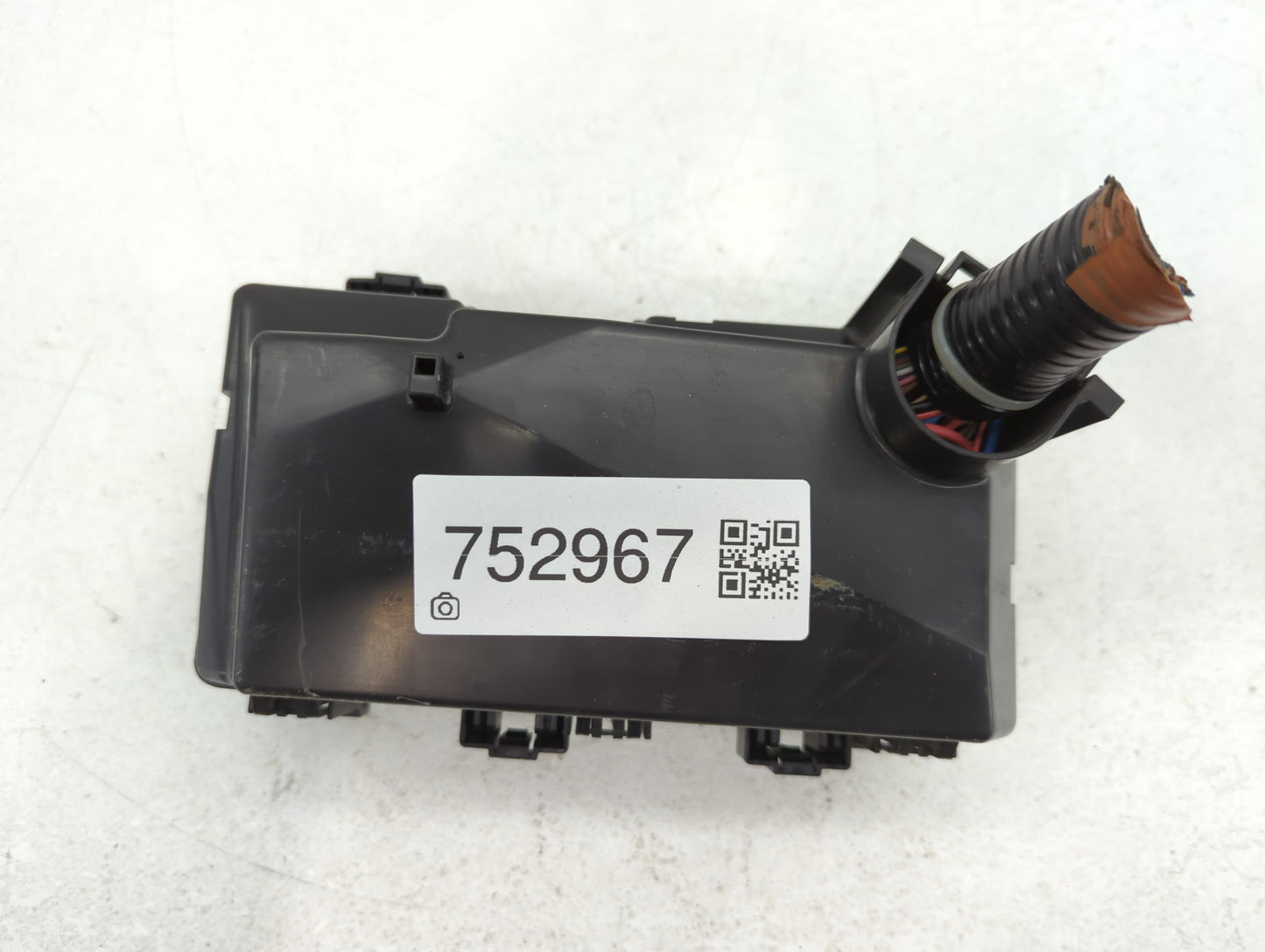 2021-2022 Honda Pilot Fusebox Fuse Box Panel Relay Module P/N:350RD2CEKQ AG7 A010 A0 Fits Fits 2021 2022 OEM Used Auto Parts - Oemusedautoparts1.com