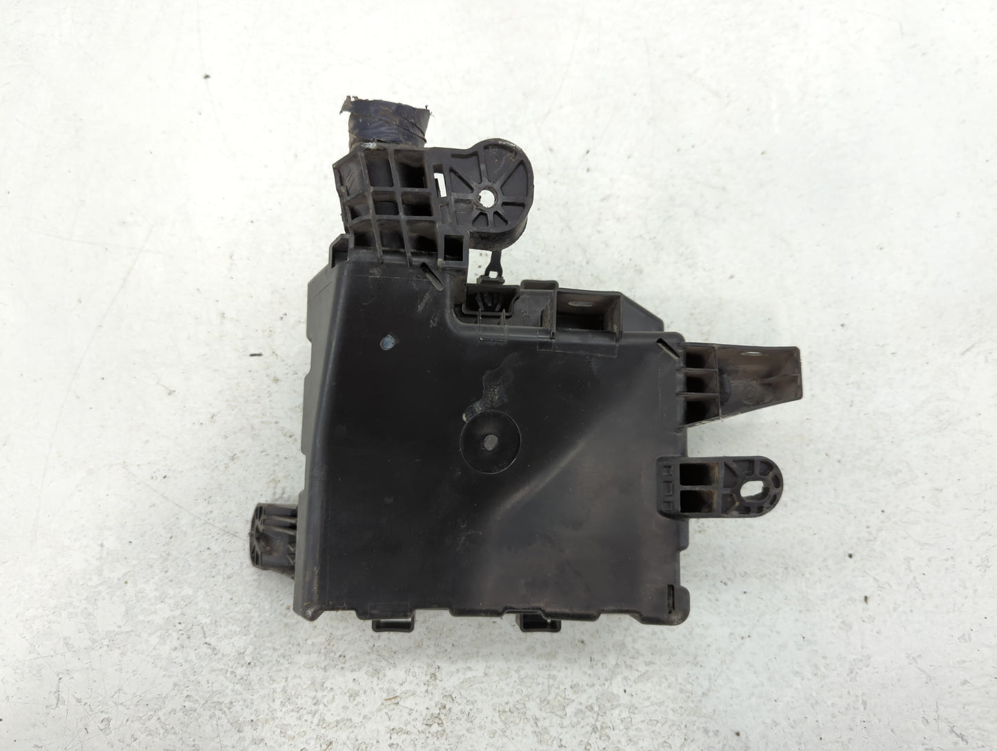2013-2019 Nissan Sentra Fusebox Fuse Box Panel Relay Module P/N:284B7 3SG1D Fits Fits 2013 2014 2015 2016 2017 2018 2019 OEM Used Auto Parts - Oemusedautoparts1.com