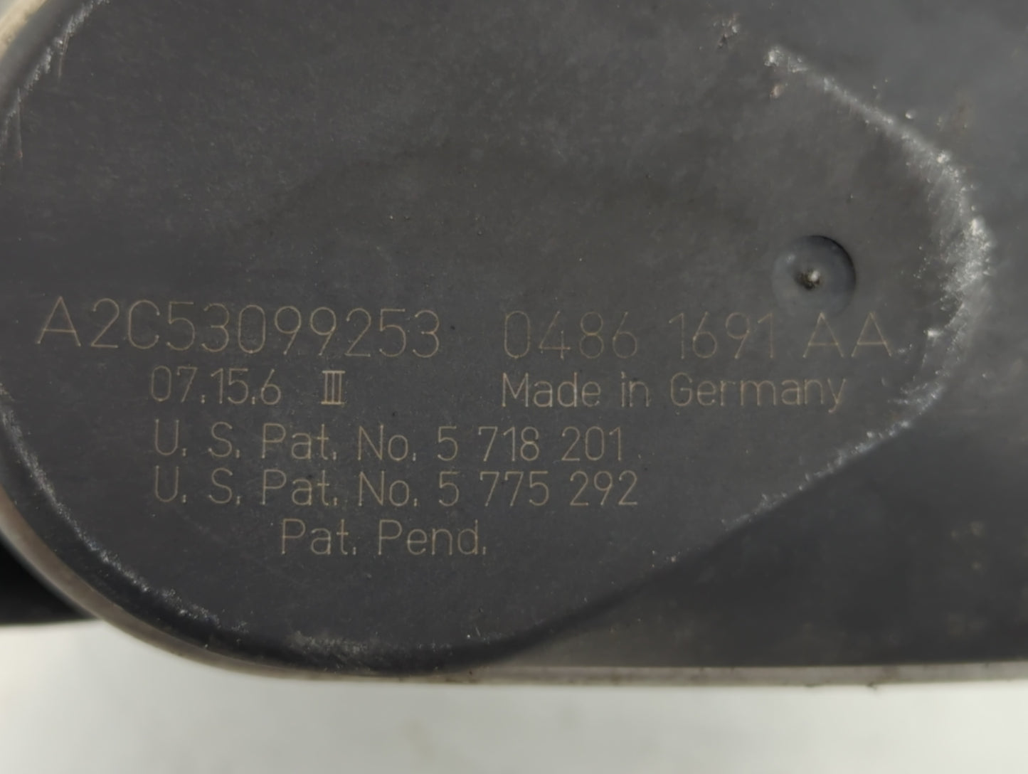 2007-2010 Chrysler Sebring Throttle Body P/N:A2C53099253 Fits Fits 2007 2008 2009 2010 OEM Used Auto Parts - Oemusedautoparts1.com