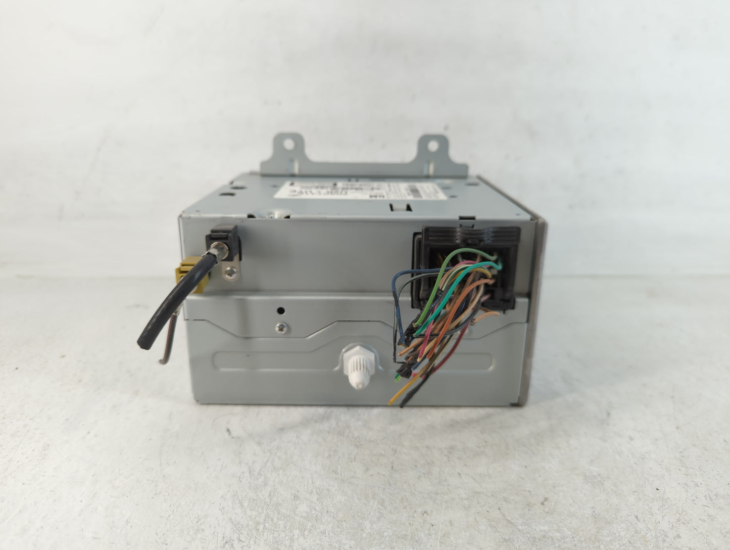 2010 Cadillac Srx Radio AM FM Cd Player Receiver Replacement P/N:20907419 Fits Fits 2011 OEM Used Auto Parts - Oemusedautoparts1.com