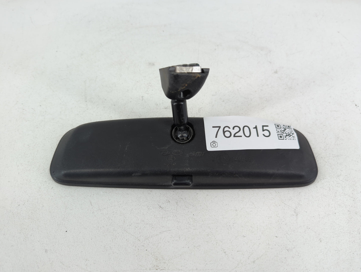 2018-2021 Hyundai Kona Interior Rear View Mirror Replacement OEM P/N:E13049848 Fits OEM Used Auto Parts - Oemusedautoparts1.com