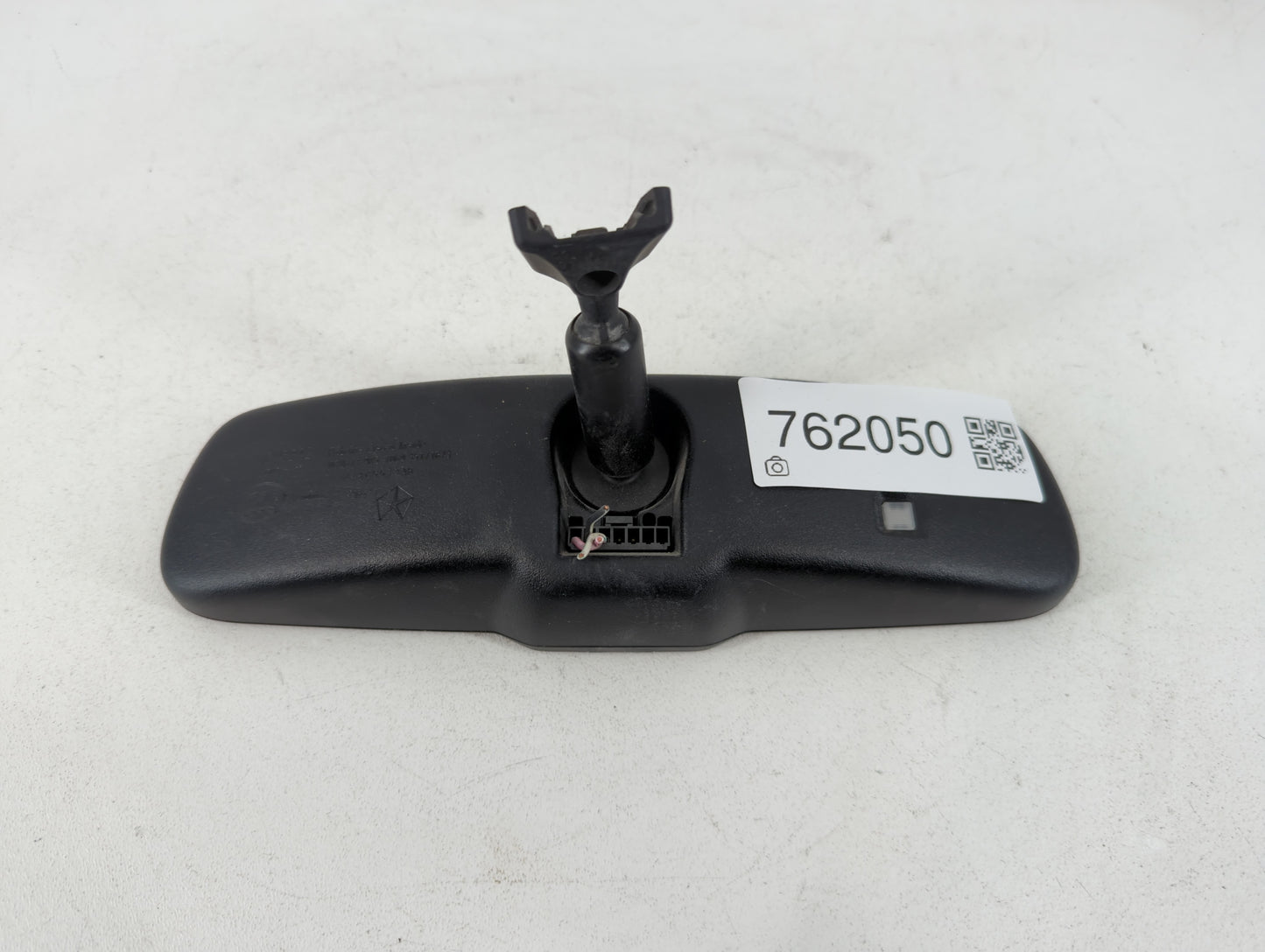 2007-2012 Dodge Caliber Interior Rear View Mirror Replacement OEM P/N:E11015892 Fits OEM Used Auto Parts - Oemusedautoparts1.com