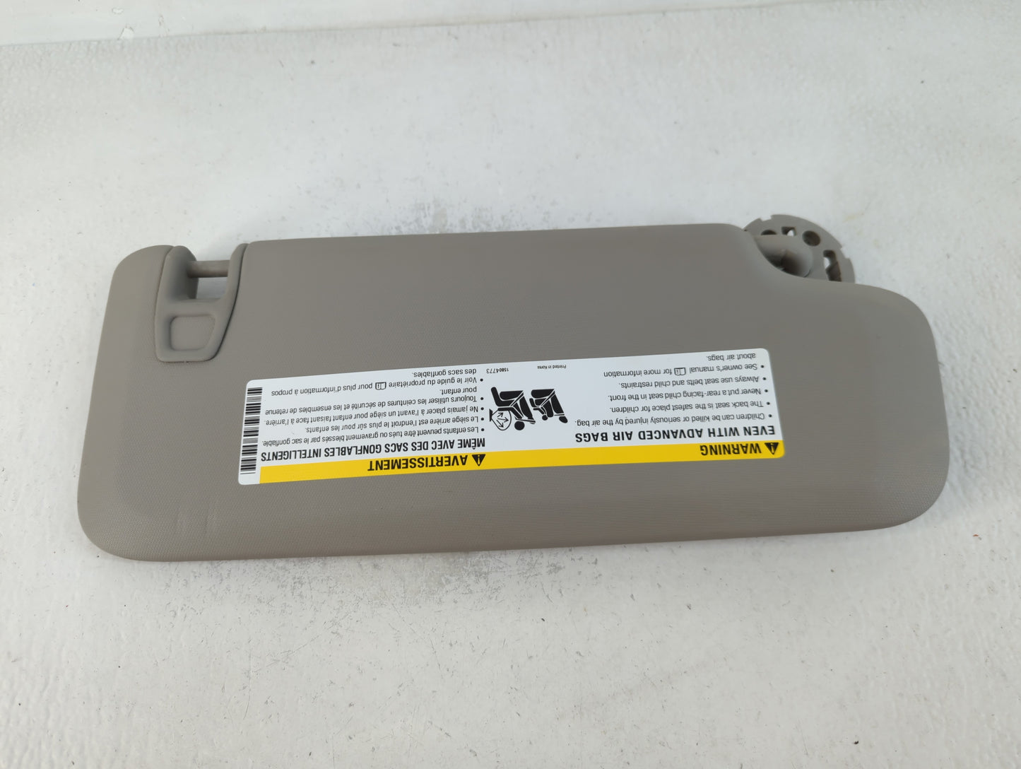 2011-2016 Chevrolet Cruze Sun Visor Shade Replacement Driver Left Mirror Fits Fits 2011 2012 2013 2014 2015 2016 OEM Used Auto Parts - Oemusedautoparts1.com