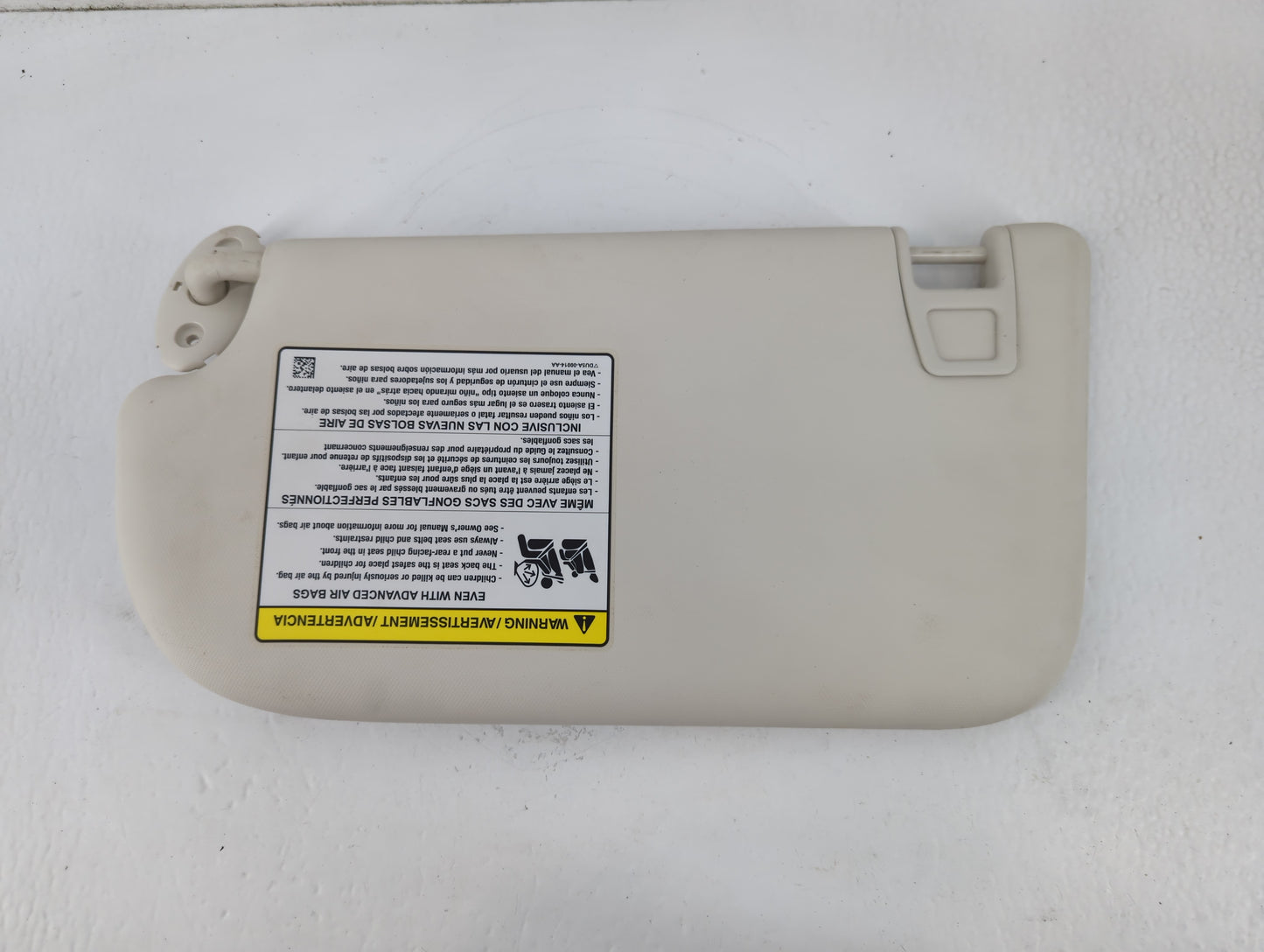 2013-2019 Ford Escape Sun Visor Shade Replacement Passenger Right Mirror Fits Fits 2013 2014 2015 2016 2017 2018 2019 OEM Used Auto Parts - Oemusedautoparts1.com