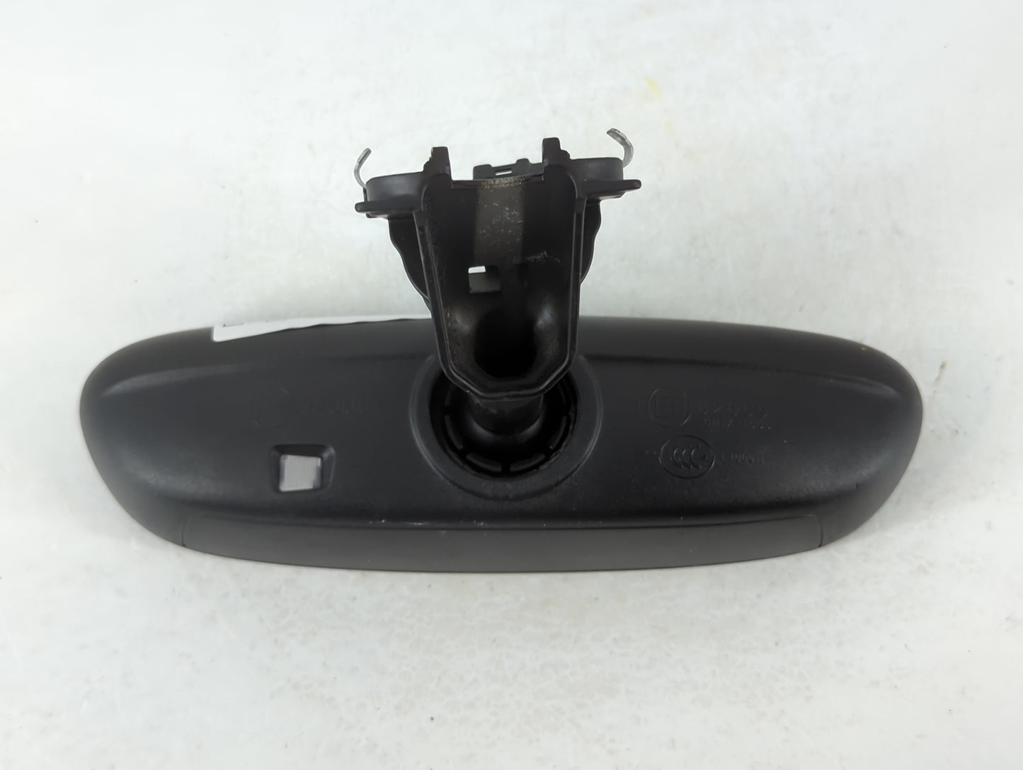 2016-2020 Bmw X1 Interior Rear View Mirror Replacement OEM P/N:E11026661 Fits Fits 2016 2017 2018 2019 2020 OEM Used Auto Parts - Oemusedautoparts1.com