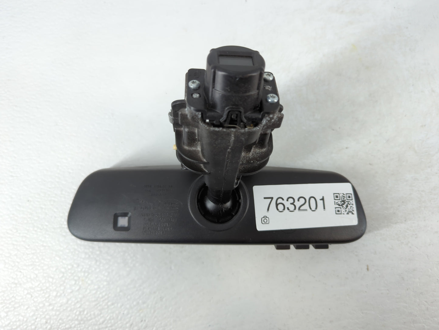 2017-2022 Toyota Corolla Interior Rear View Mirror Replacement OEM P/N:DPLA-17E678-BA Fits Fits 2016 2017 2018 2019 2020 2021 2022 OEM Used Auto Parts - Oemusedautoparts1.com