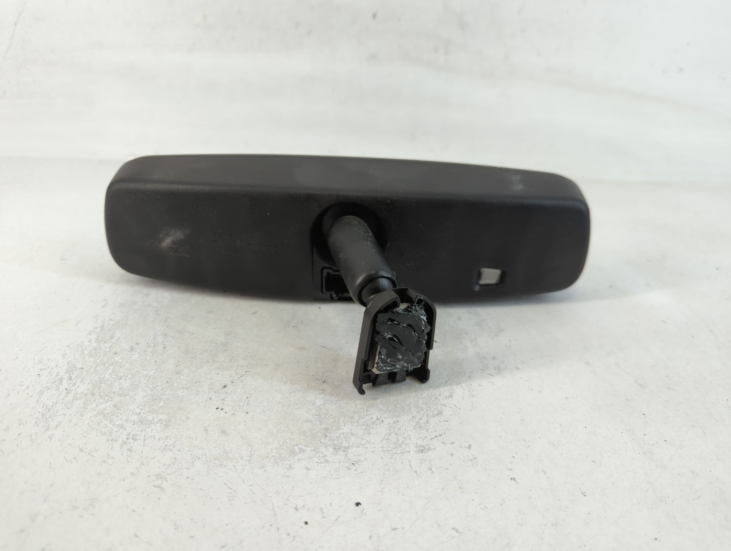 2015-2019 Lincoln Mkc Interior Rear View Mirror Replacement OEM P/N:BU5A 17E678 LA Fits OEM Used Auto Parts - Oemusedautoparts1.com