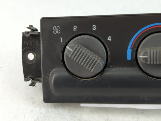 2004 Chevrolet S10 Blazer Climate Control Module Temperature AC/Heater Replacement P/N:150989664126 Fits OEM Used Auto Parts