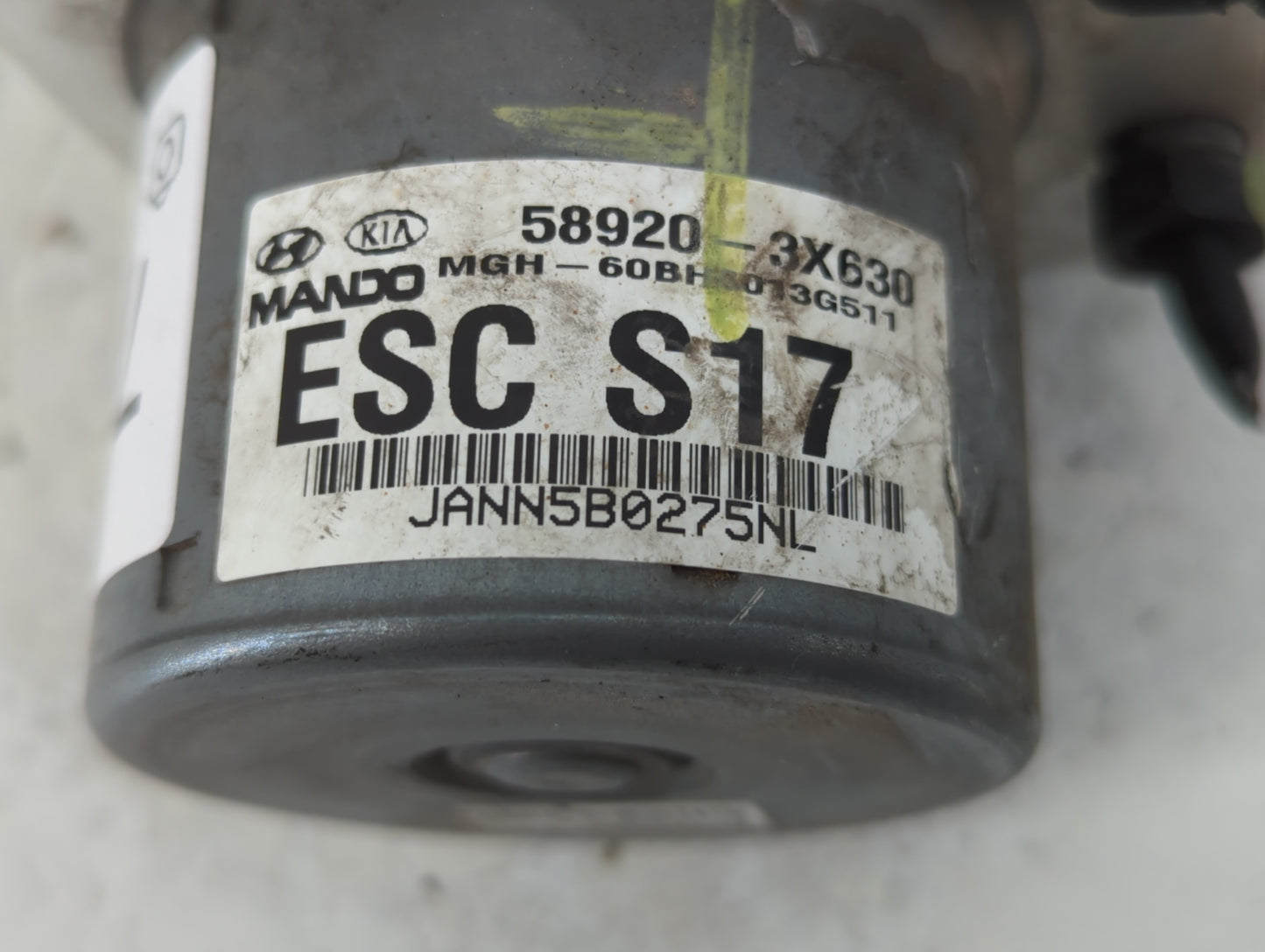 2014-2016 Hyundai Elantra ABS Pump Control Module Replacement P/N:58920-3X630 BE6003G510 Fits Fits 2014 2015 2016 OEM Used Auto Parts - Oemusedautoparts1.com