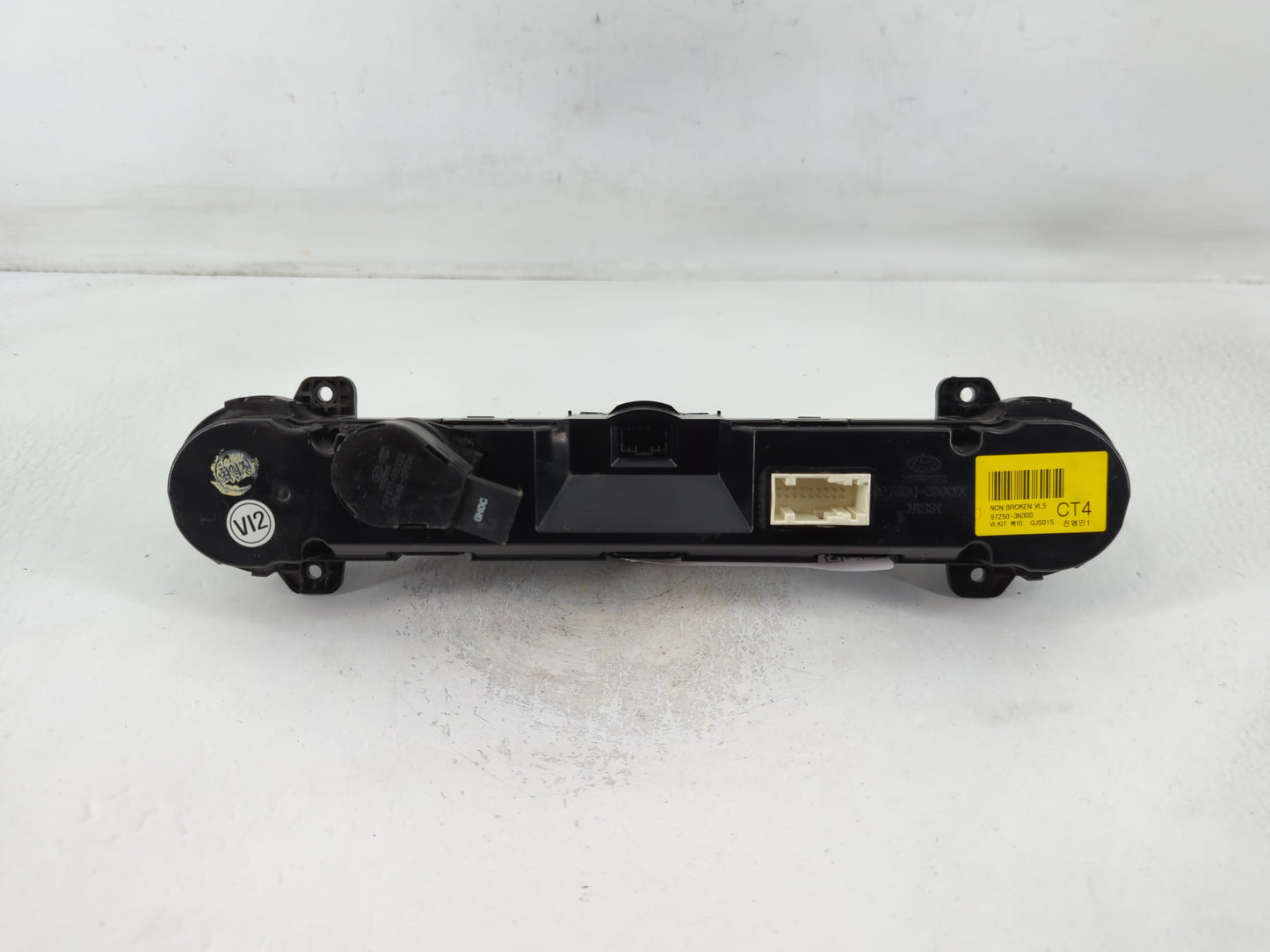 2011-2013 Hyundai Equus Climate Control Module Temperature AC/Heater Replacement P/N:377363-100VS 93790-3N300 Fits OEM Used Auto Parts - Oemusedautoparts1.com