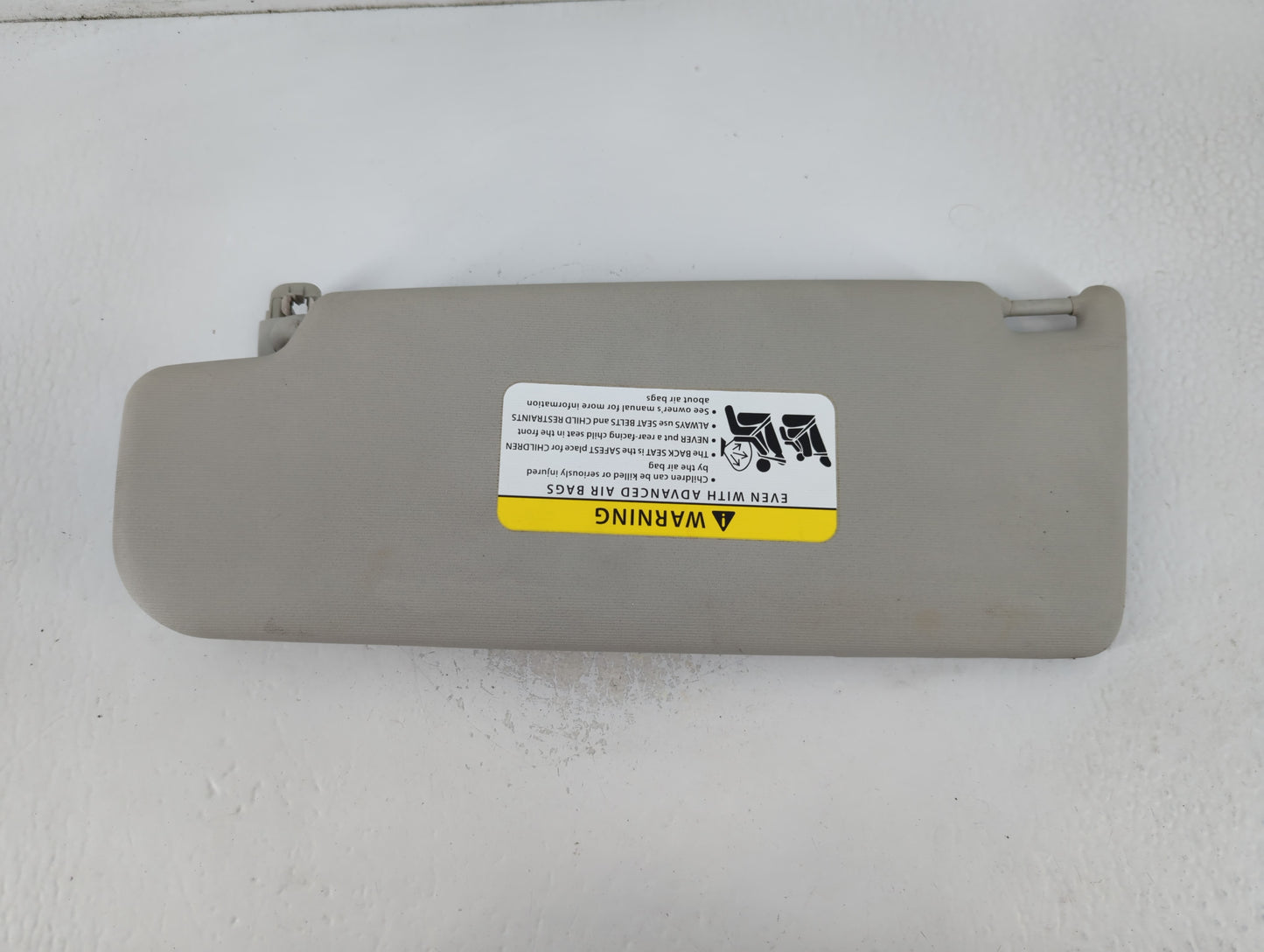 2011-2018 Volkswagen Jetta Sun Visor Shade Replacement Passenger Right Mirror Fits Fits 2011 2012 2013 2014 2015 2016 2017 2018 OEM Used Auto Parts - Oemusedautoparts1.com