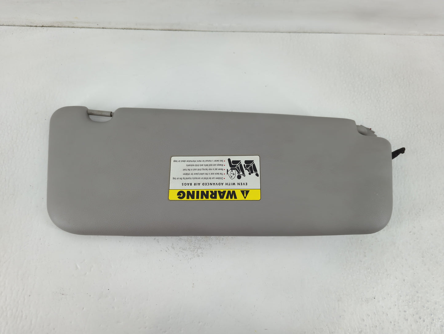 2004-2007 Bmw 530i Sun Visor Shade Replacement Driver Left Mirror Fits Fits 2004 2005 2006 2007 2008 2009 2010 OEM Used Auto Parts - Oemusedautoparts1.com