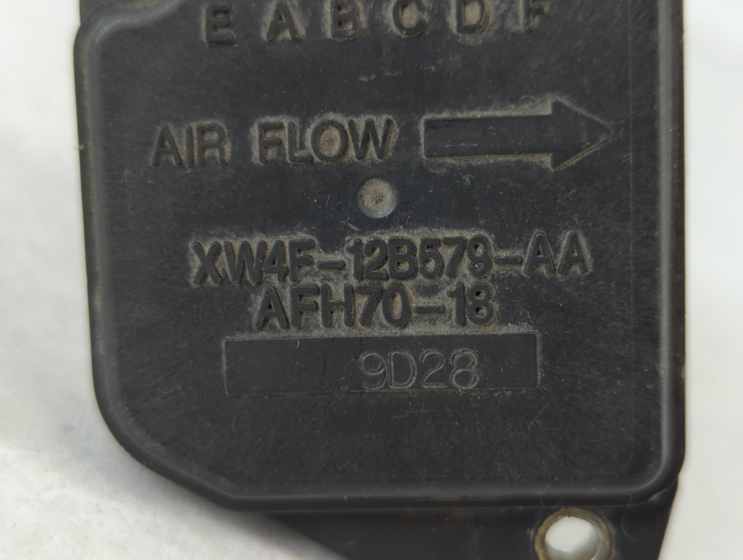 2000-2003 Jaguar S-type Mass Air Flow Meter Maf - Oemusedautoparts1.com