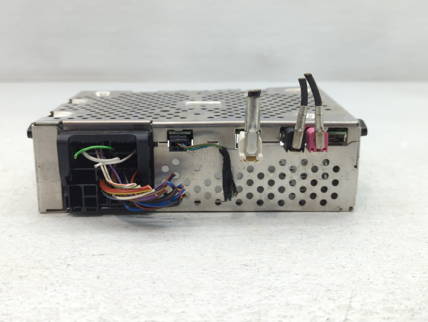 2015 Mini Cooper Radio AM FM Cd Player Receiver Replacement Fits OEM Used Auto Parts - Oemusedautoparts1.com