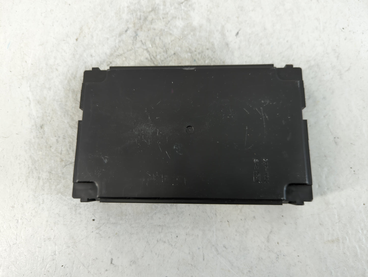 2018-2018 Infiniti Q50 Chassis Control Module Ccm Bcm Body Control - Oemusedautoparts1.com
