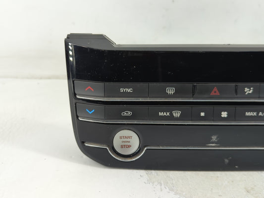 2019-2020 Jaguar F-Pace Climate Control Module Temperature AC/Heater Replacement P/N:191205A0303X KX63-18C858-RB Fits OEM Used Auto Parts