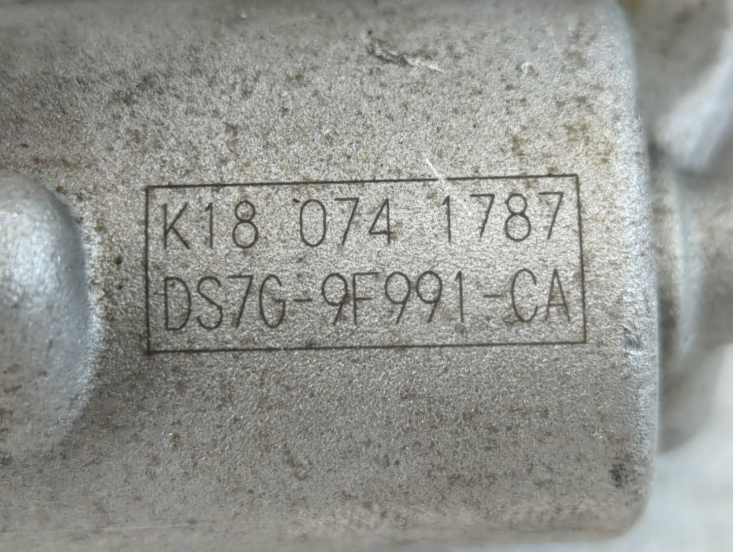 2017-2019 Ford Escape Throttle Body P/N:DS7G-9F991-CA K18 074 1787 Fits Fits 2014 2015 2016 2017 2018 2019 2020 OEM Used Auto Parts - Oemusedautoparts1.com