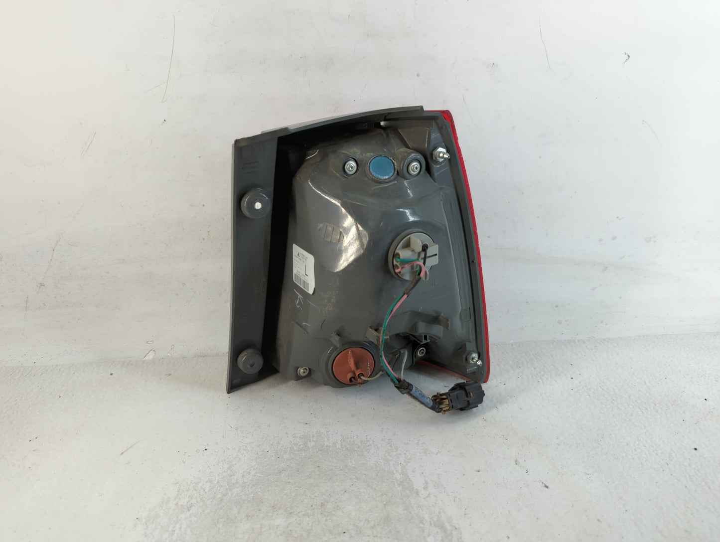 2011-2016 Chevrolet Cruze Tail Light Assembly Driver Left OEM P/N:92401-1U000 Fits Fits 2011 2012 2013 2014 2015 2016 OEM Used Auto Parts - Oemusedautoparts1.com