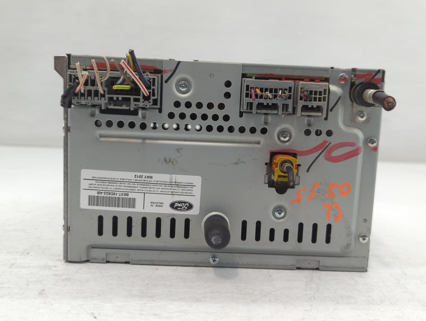 2011-2012 Ford Fusion Radio AM FM Cd Player Receiver Replacement P/N:BE5T-18D822-AB Fits Fits 2011 2012 OEM Used Auto Parts - Oemusedautoparts1.com