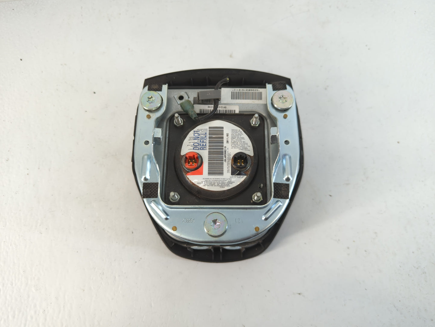 2009-2012 Hyundai Genesis Air Bag Driver Left Steering Wheel Mounted Fits Fits 2009 2010 2011 2012 OEM Used Auto Parts - Oemusedautoparts1.com