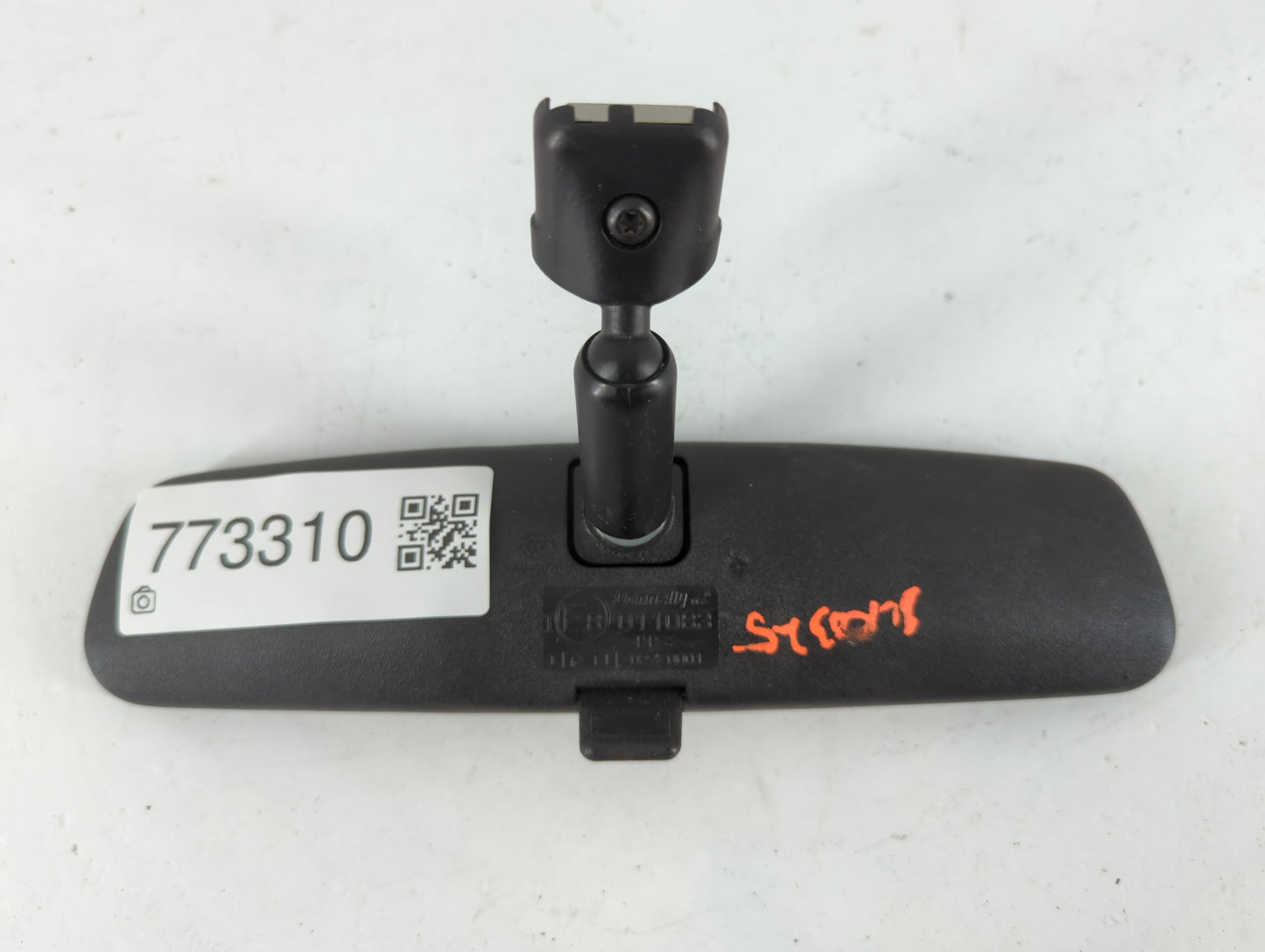0 Dodge Caravan Interior Rear View Mirror Replacement OEM P/N:E8011083 Fits OEM Used Auto Parts - Oemusedautoparts1.com
