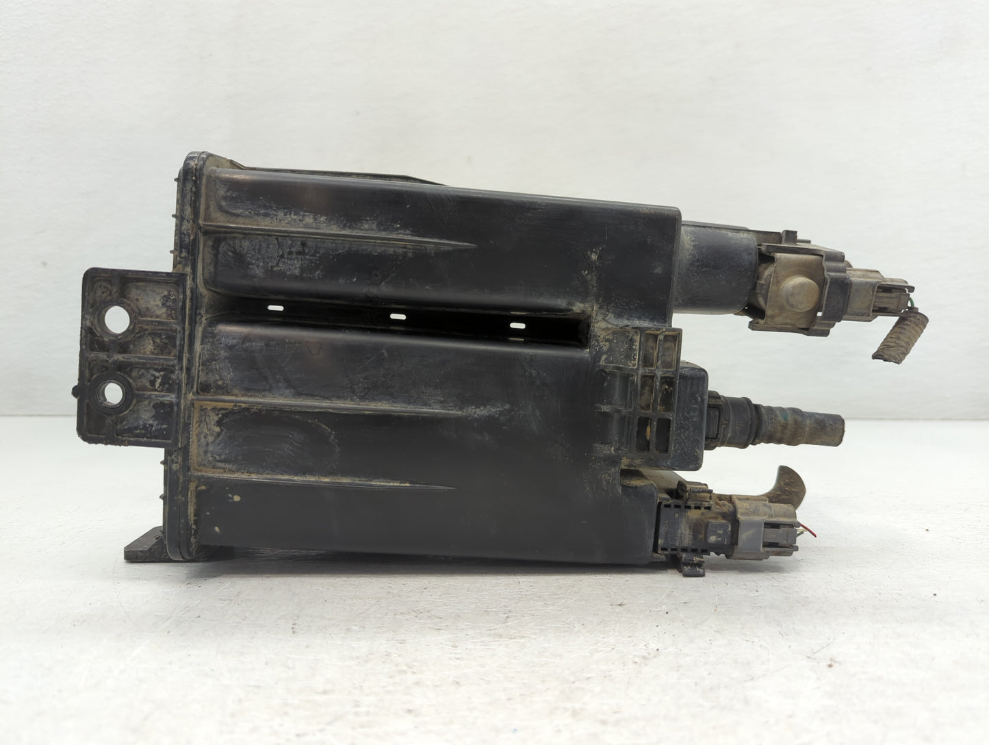 2014 Infiniti Qx60 Fuel Vapor Charcoal Canister - Oemusedautoparts1.com