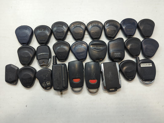Lot of 25 Aftermarket Keyless Entry Remote Fob MIXED FCC IDS MIXED PART