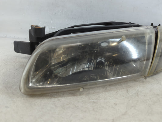 1997 Pontiac Grand Prix Passenger Right Oem Head Light Headlight Lamp