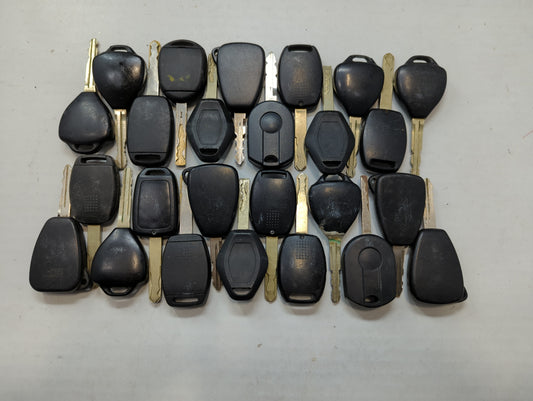 Lot of 25 Aftermarket Keyless Entry Remote Fob MIXED FCC IDS MIXED PART