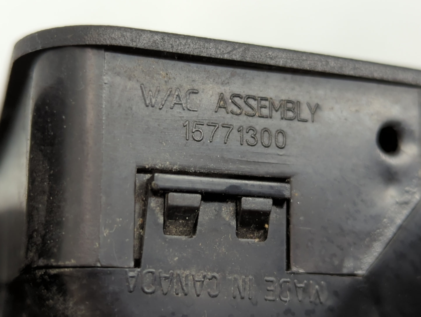 2003-2004 Gmc Sierra 2500 Headlight Head Light Switch Lamp Control - Oemusedautoparts1.com