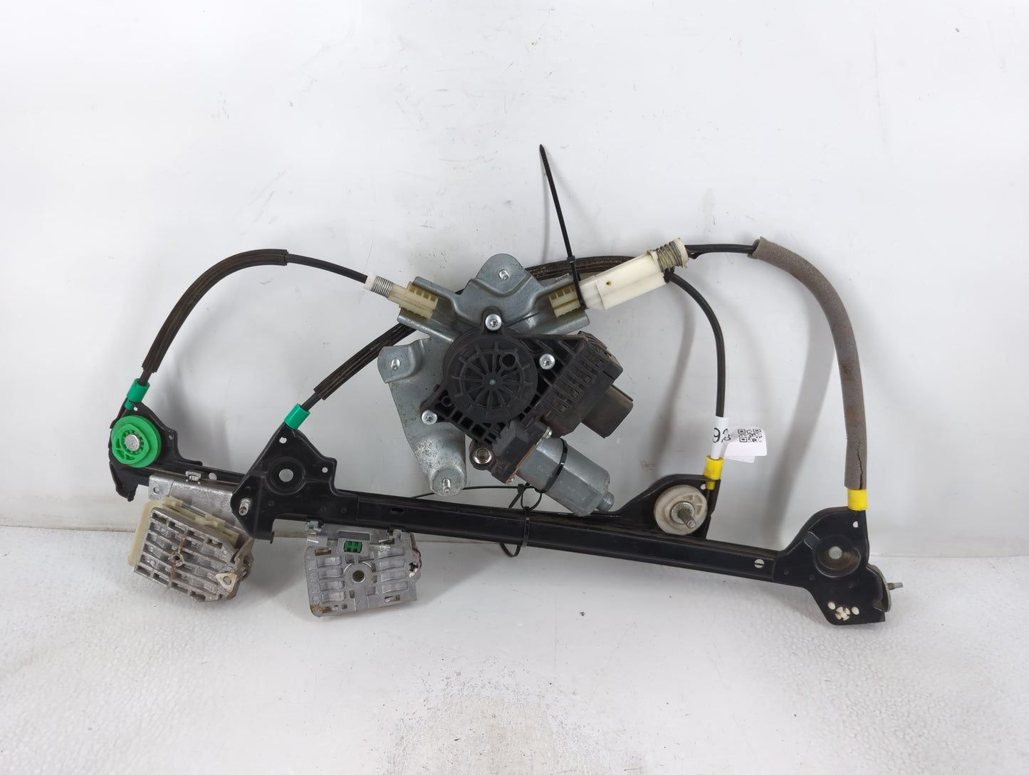 2005-2009 Ford Mustang Window Regulator Passenger Front - Oemusedautoparts1.com