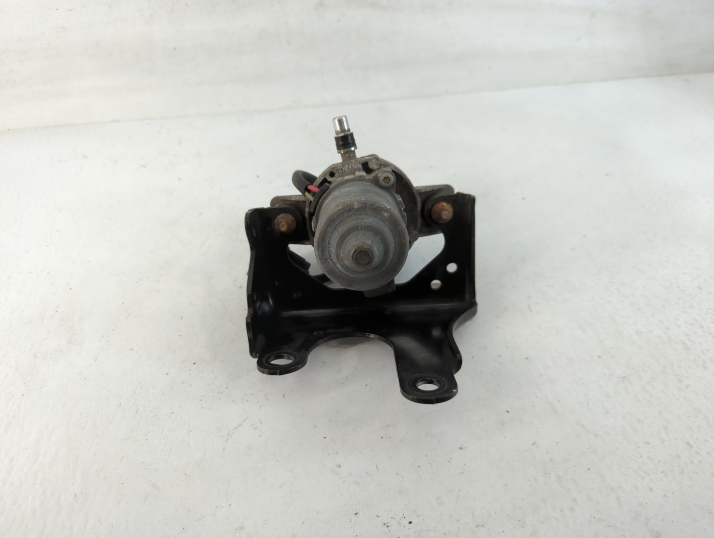 2009 Dodge Ram 1500 Central Vaccum Lock Pump 14222 5884 002|p04581541ab - Oemusedautoparts1.com