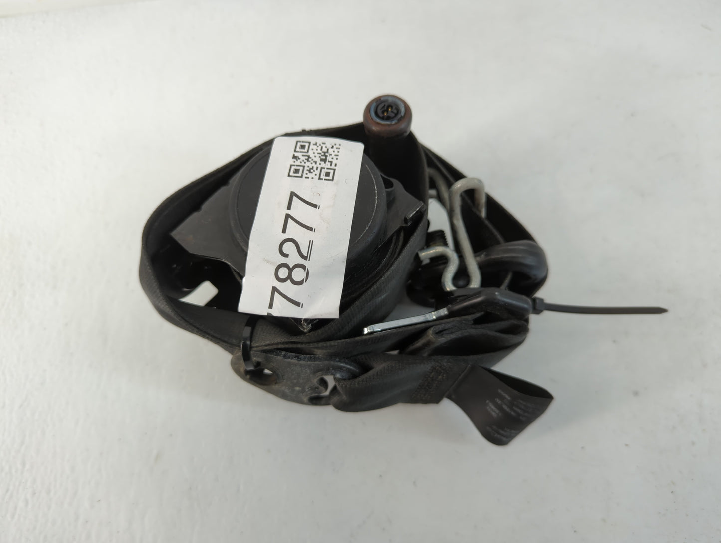 2012-2012 Ford Focus Passenger Front Seatbelt Retractor - Oemusedautoparts1.com