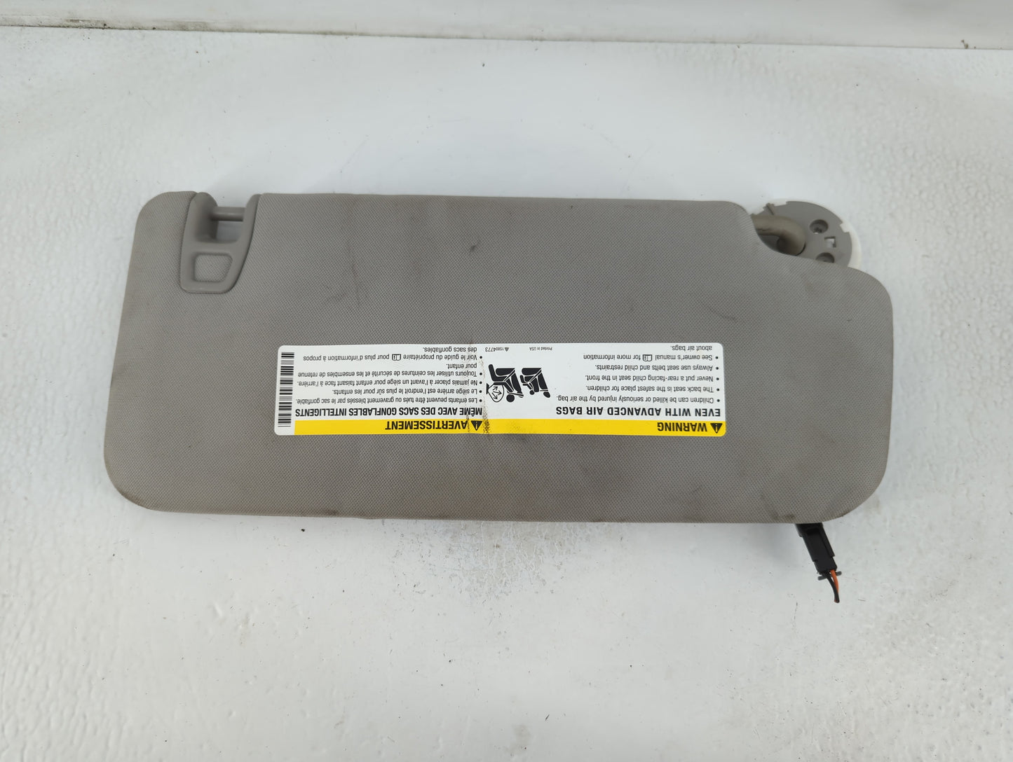 2010-2017 Chevrolet Equinox Sun Visor Shade Replacement Passenger Right Mirror Fits Fits 2010 2011 2012 2013 2014 2015 2016 2017 OEM Used Auto Parts