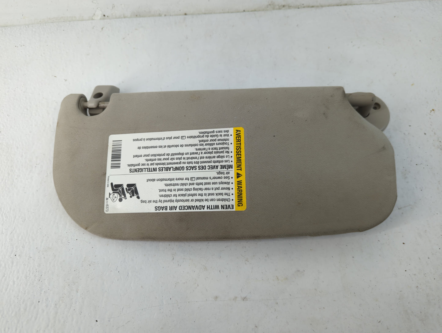 2007-2010 Pontiac G5 Sun Visor Shade Replacement Driver Left Mirror Fits Fits 2007 2008 2009 2010 OEM Used Auto Parts - Oemusedautoparts1.com