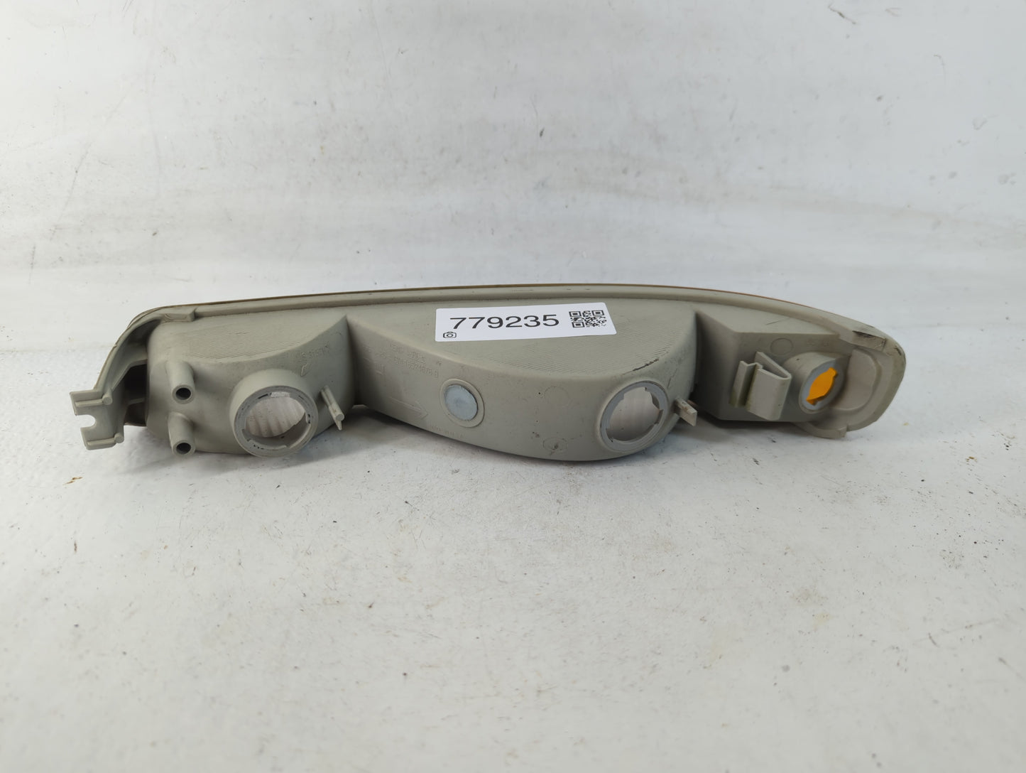 1999-2004 Gmc Sierra 2500 Passenger Right Oem Head Light Headlight Lamp - Oemusedautoparts1.com