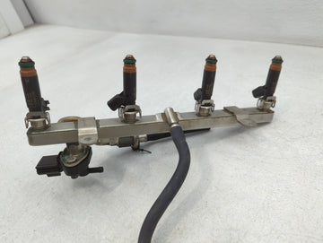 2016 Ford Explorer Fuel Injectors P/N:A 051207A 9F792-ED Fits OEM Used Auto Parts