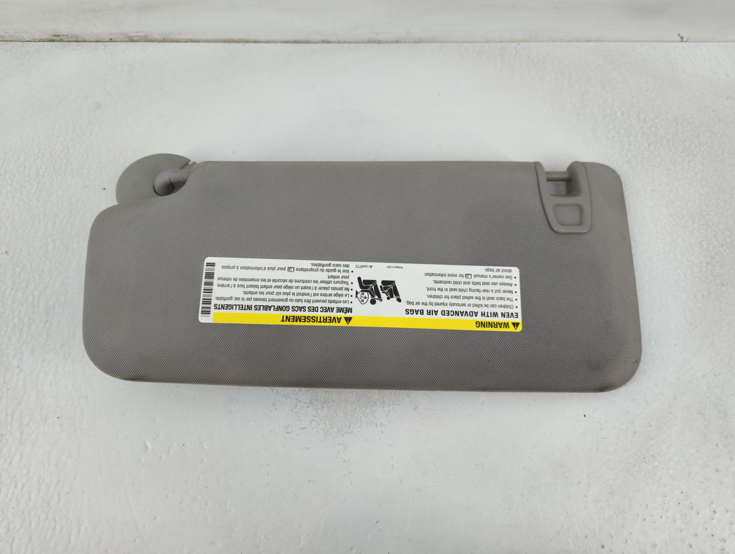 2016 Chevrolet Traverse Sun Visor Shade Replacement Passenger Right Mirror Fits OEM Used Auto Parts - Oemusedautoparts1.com