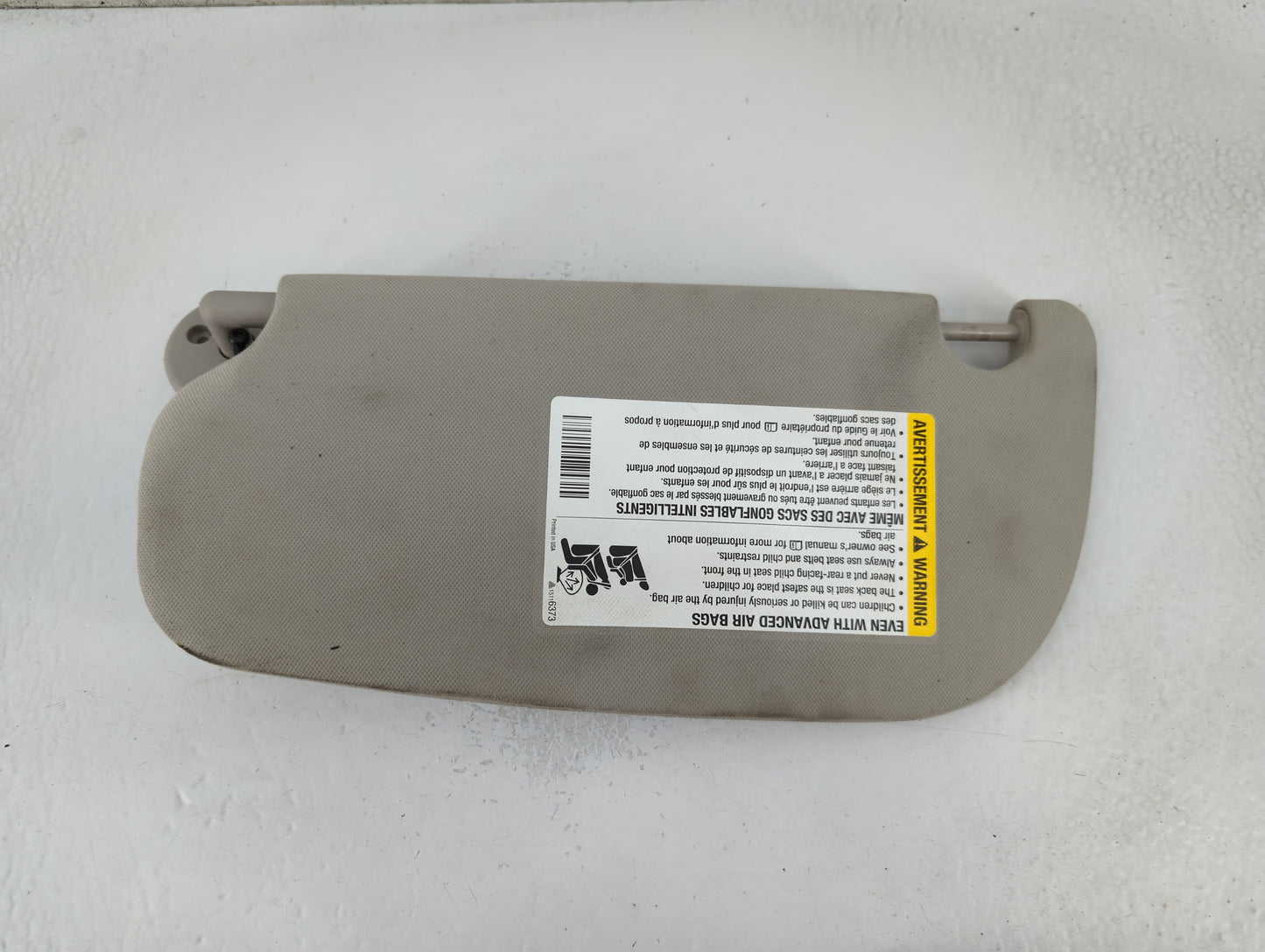 2005-2010 Chevrolet Cobalt Sun Visor Shade Replacement Passenger Right Mirror Fits Fits 2005 2006 2007 2008 2009 2010 OEM Used Auto Parts - Oemusedautoparts1.com