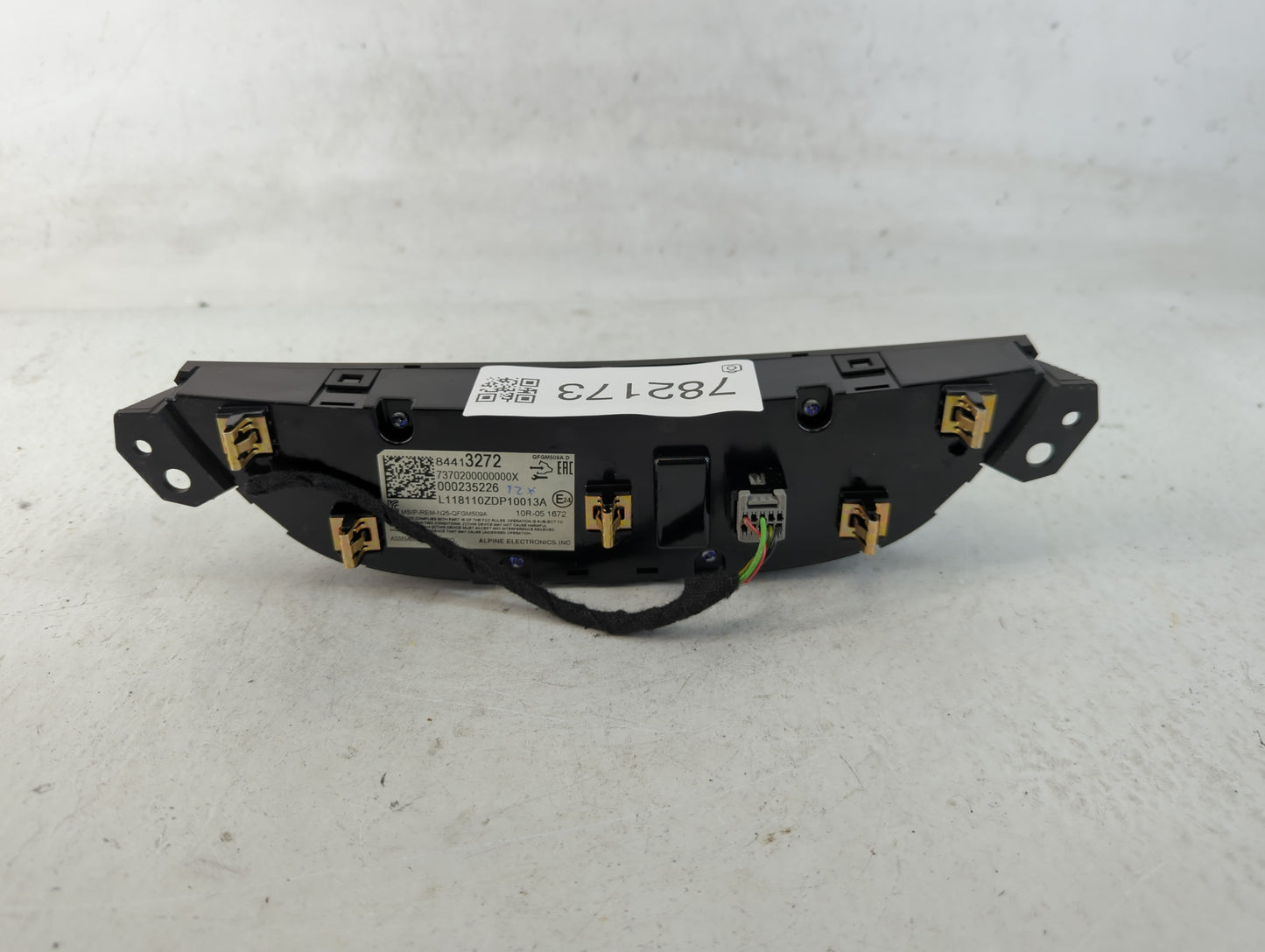 2018 Chevrolet Volt Climate Control Module Temperature AC/Heater Replacement P/N:84413272 Fits OEM Used Auto Parts - Oemusedautoparts1.com
