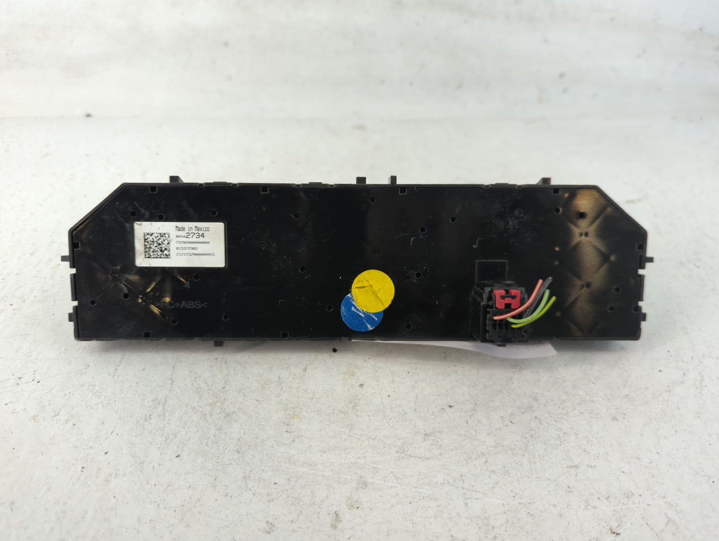 2019-2022 Chevrolet Silverado 1500 Climate Control Module Temperature AC/Heater Replacement P/N:84542734 Fits OEM Used Auto Parts - Oemusedautoparts1.com